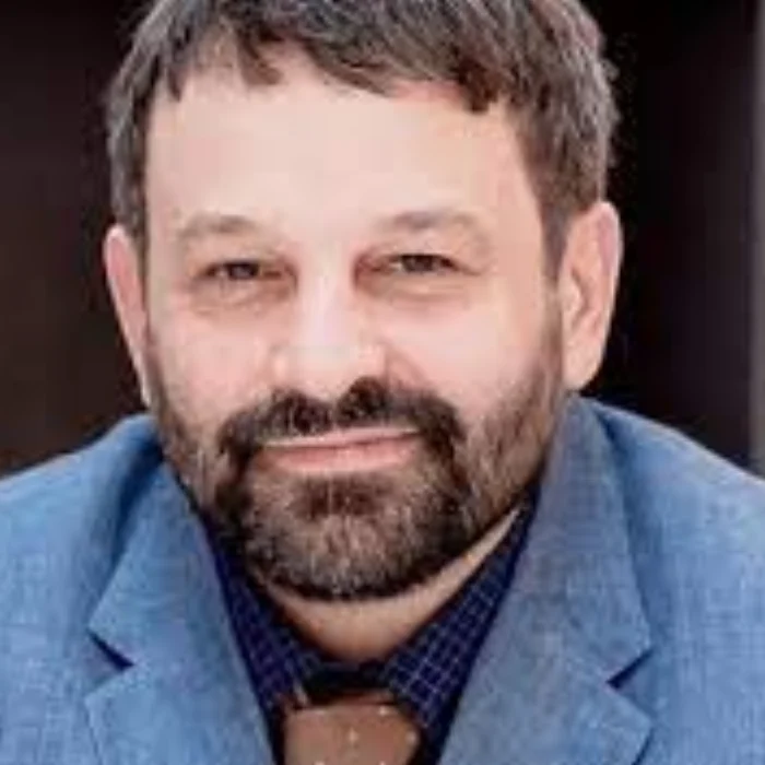 Luca Rado portrait